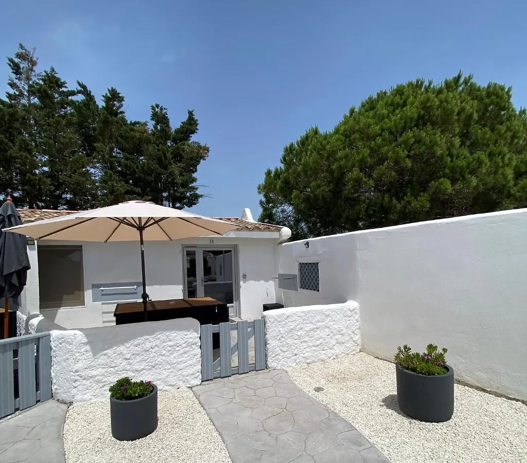 Hotel Mas des Lys Les Les Saintes-Maries-de-la-Mer