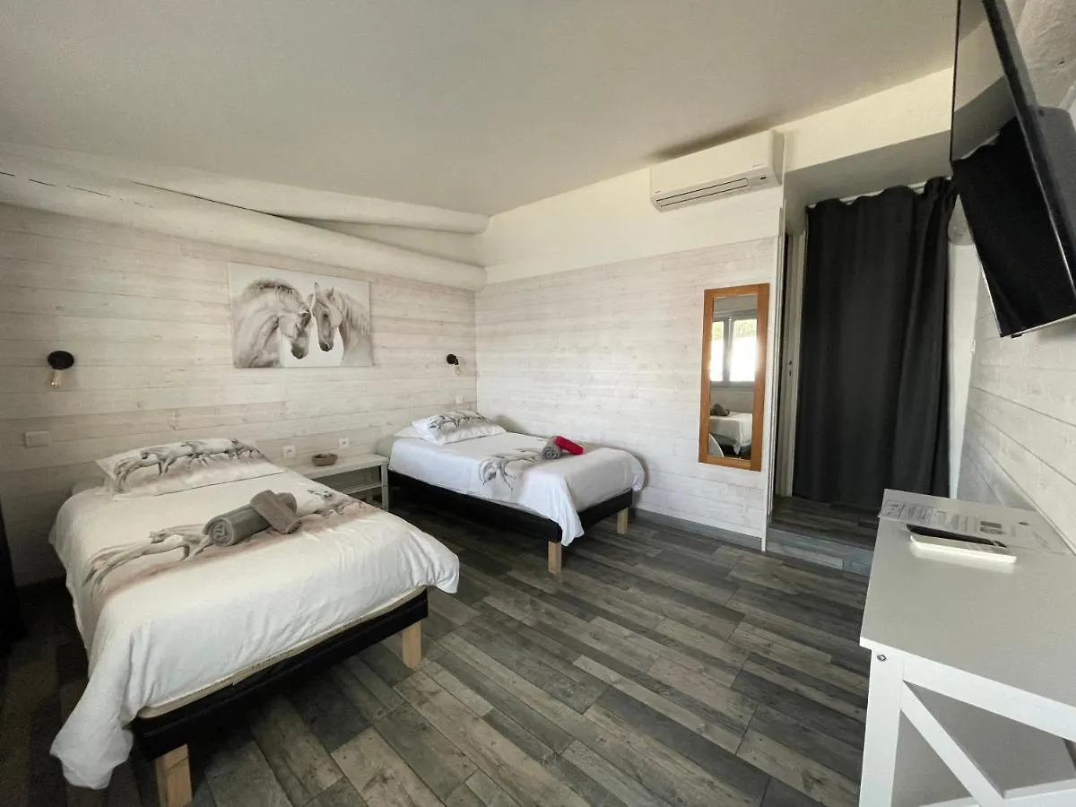 Hotel Mas des Lys Les Les Saintes-Maries-de-la-Mer