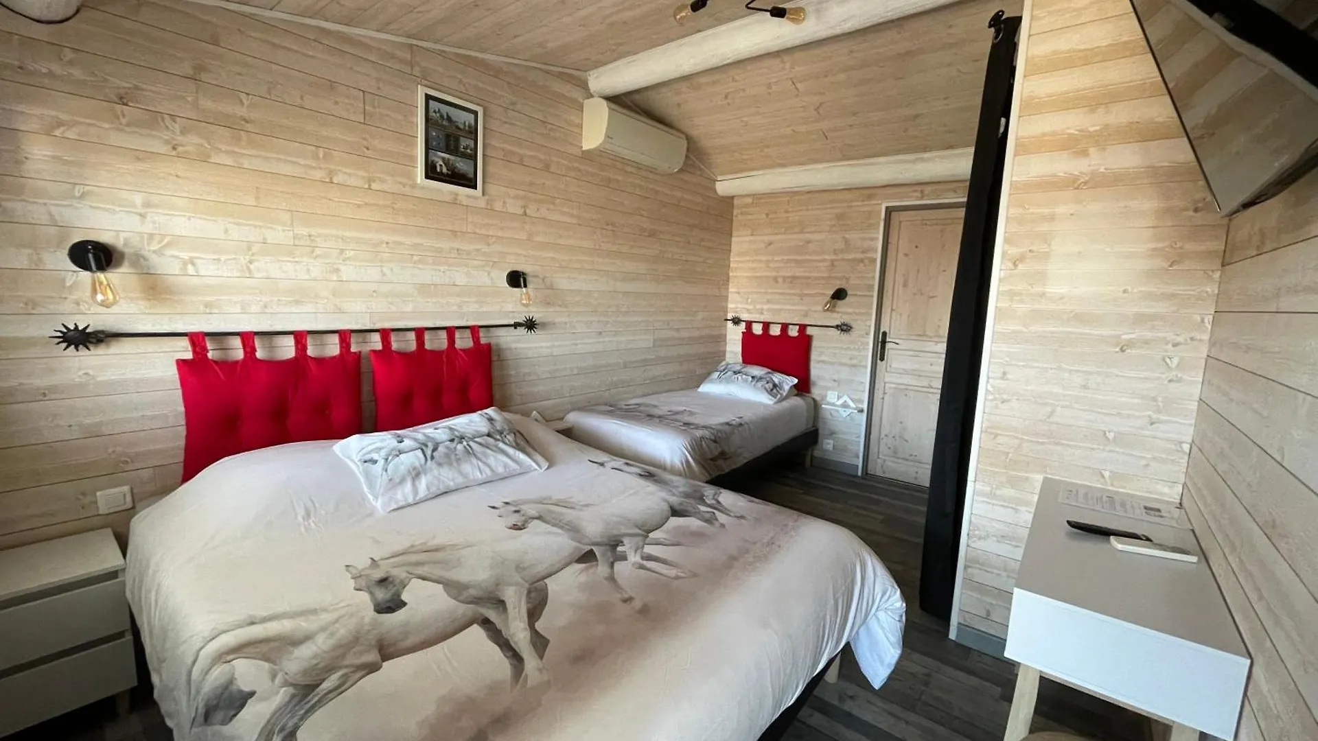 Hotel Mas Des Lys Saintes-Maries-de-La-Mer