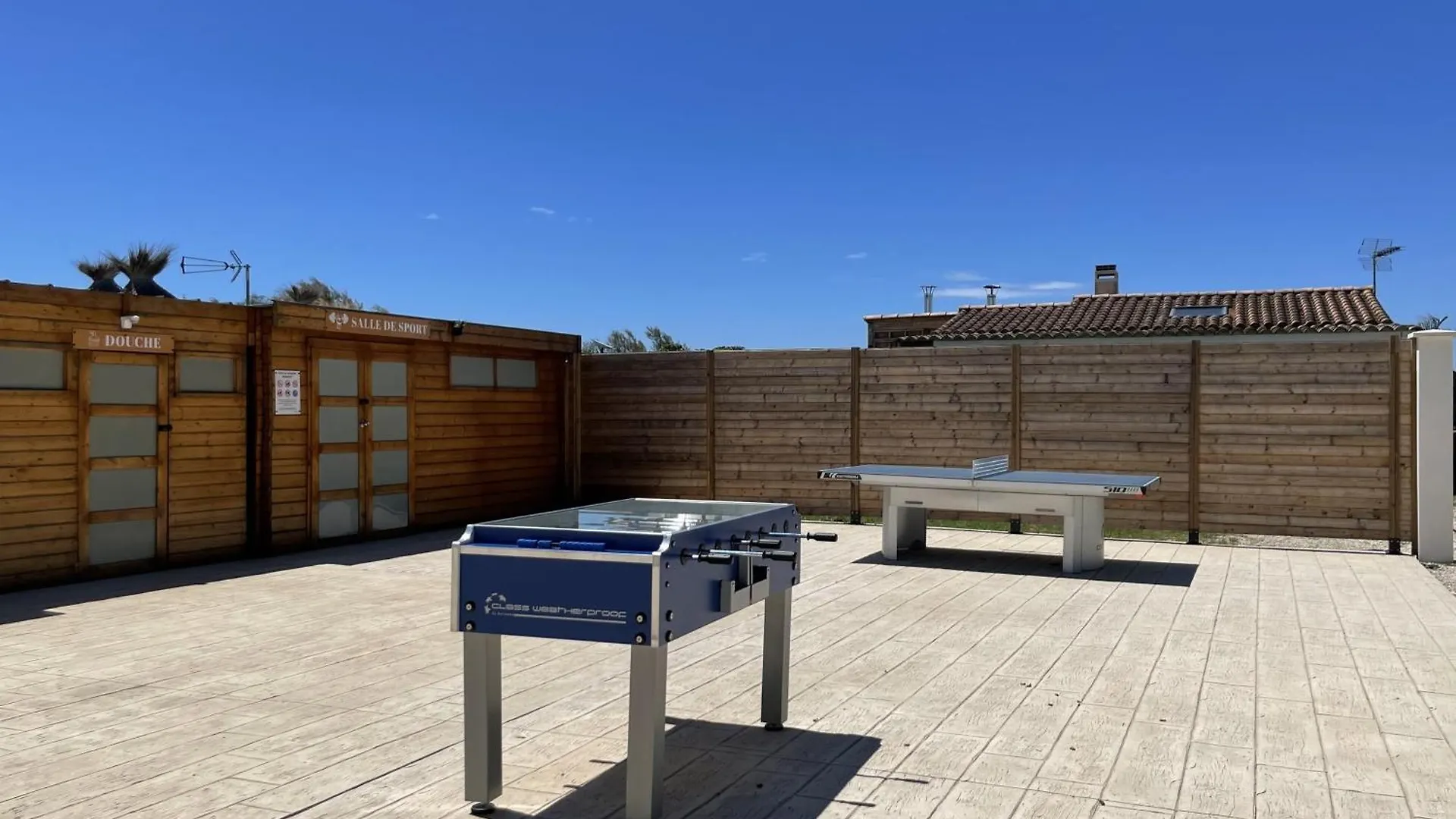 Hotel Mas Des Lys Saintes-Maries-de-La-Mer 3*,  Frankreich