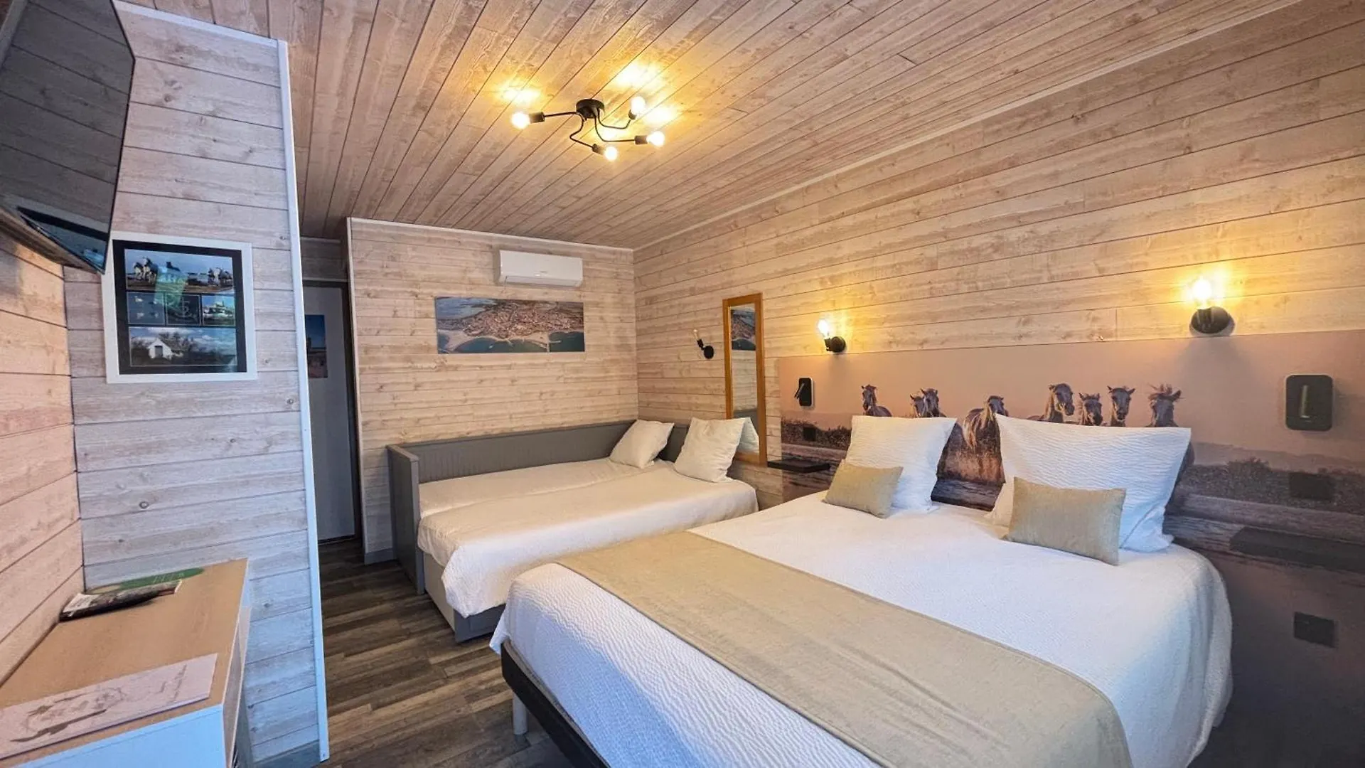 Hotel Mas Des Lys Saintes-Maries-de-La-Mer