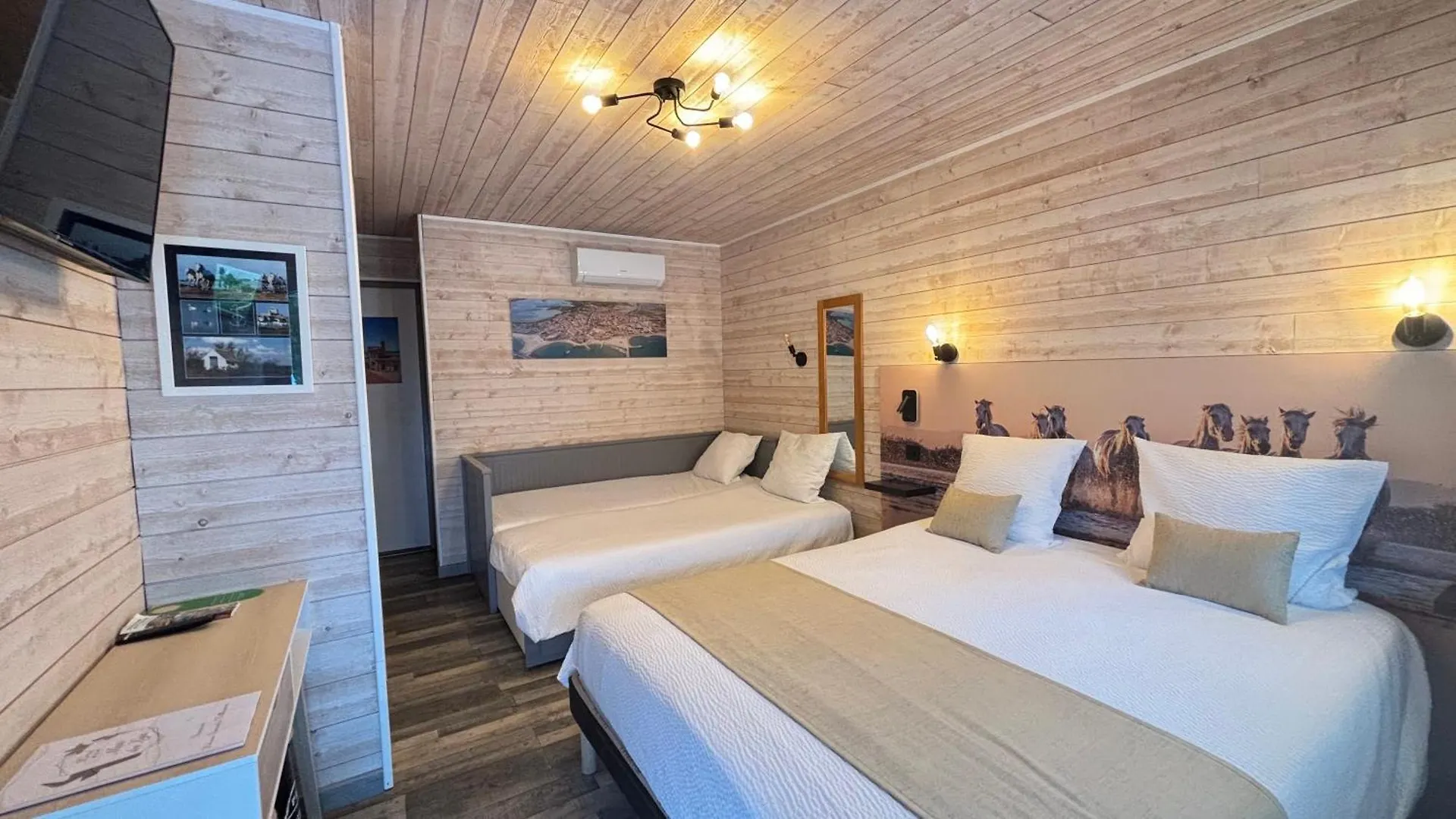 Hotel Mas Des Lys Saintes-Maries-de-La-Mer