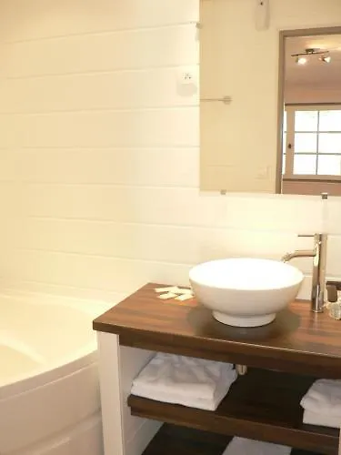 Hotel Mas Des Lys 생트마리들라메르